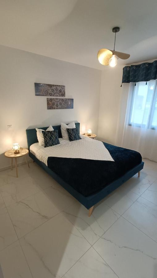 Villa Soleyana Meynes Luaran gambar
